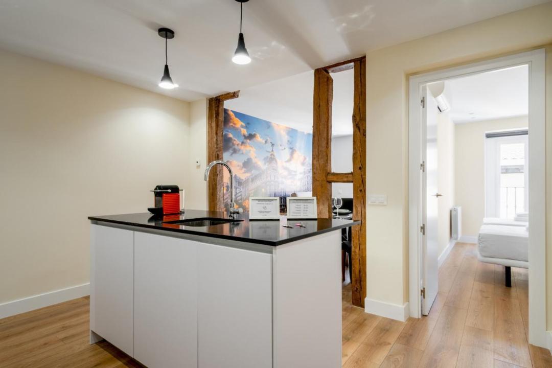 2 Bedrooms 2 Bathrooms Furnished - Malasana - Bright And Refurbished - Mintystay Apartamento *